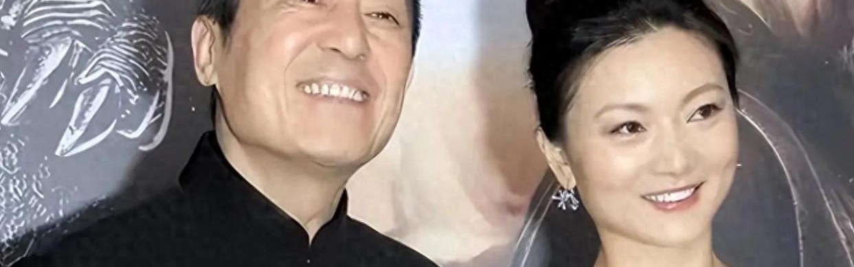 开云APP-张艺谋75岁衰老体衰，相差31岁的陈婷，生了一个“年轻版的自己”