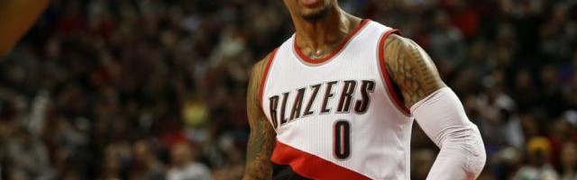 开云体育-【人物】表现严重下滑？利拉德故意打差求完美脱身？