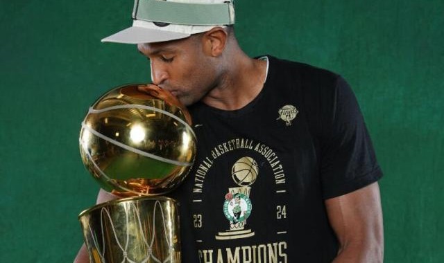 霍福德38岁夺冠背后！持久力看齐詹皇欲打到40+